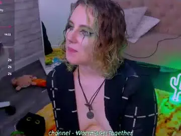 Candy_yeah  live sex cam
