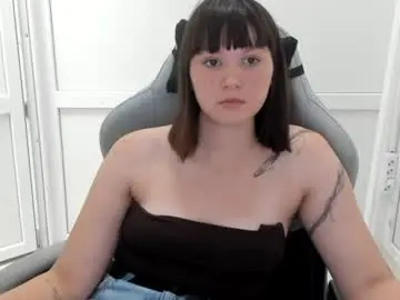 Emilli_moon  live sex cam