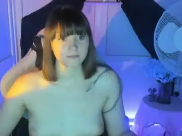 Emilli_moon  live sex cam