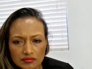 Goddessalayna2424  live sex cam