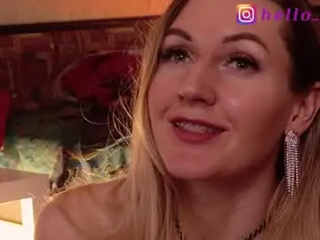 Hello_lisha  live sex cam