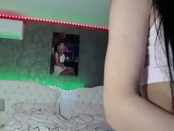 Hotpinknicolle  live sex cam