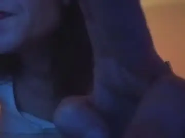 Larafox22  live sex cam