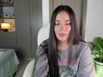 Loly_peach  live sex cam