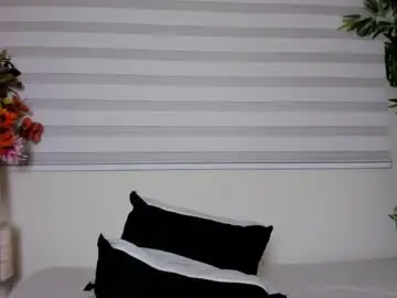 Missy_davis  live sex cam