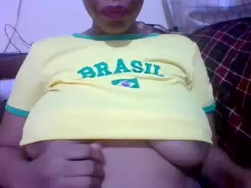 Sexystrak  live sex cam