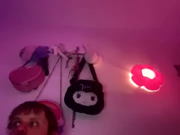 Spacegirl42o  live sex cam