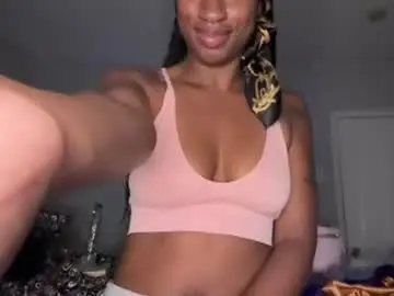 Thevixensapphire  live sex cam