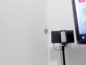 Velvet_giirll  live sex cam