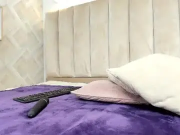 Anniie_queen  live sex cam