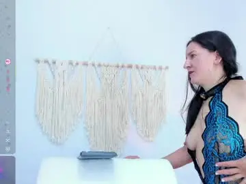 Evaa_rosee  live sex cam