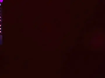 Evelynhoward23  live sex cam