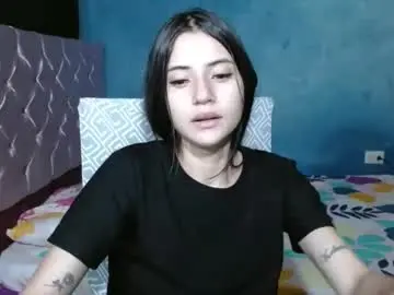 Leah_luna  live sex cam