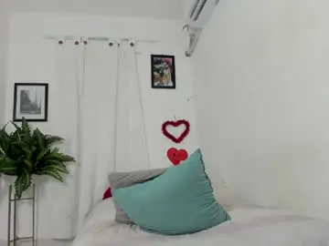 Mevagom  live sex cam