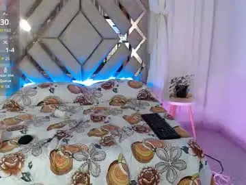 Milamonroexx  live sex cam