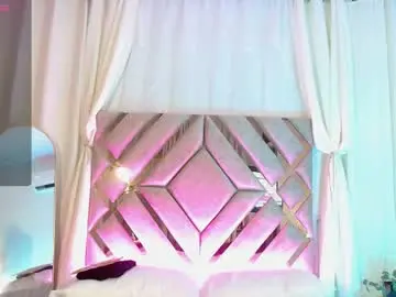 Milamonroexx  live sex cam