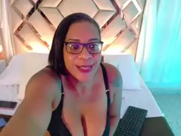 Milamonroexx  live sex cam