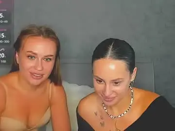 Missis_adele  live sex cam