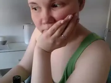 Nodarell  live sex cam