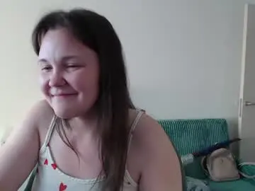 Nodarell  live sex cam