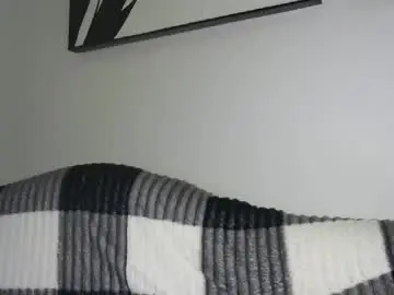 Pretty_queennie  live sex cam