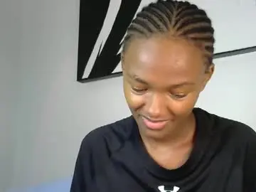 Pretty_queennie  live sex cam