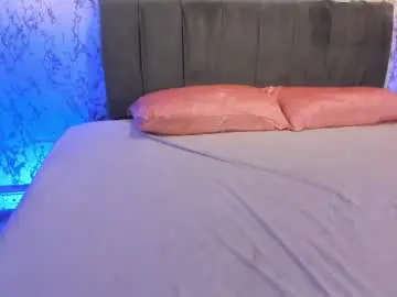 Sakura_lux  live sex cam