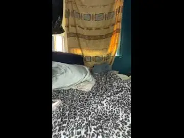 Sexiicinnamon420  live sex cam