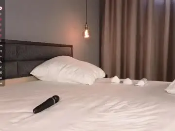 Sunnysmilexo  live sex cam