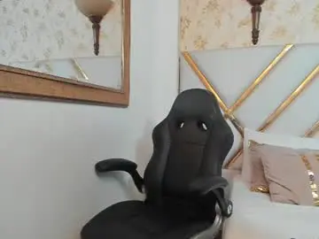 Sussyfoxx_  live sex cam