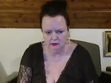 Tiffanymature  live sex cam