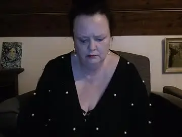 Tiffanymature  live sex cam