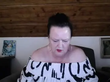 Tiffanymature  live sex cam