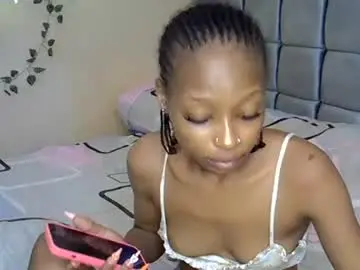 Xalia_caramel  live sex cam