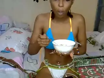 Xalia_caramel  live sex cam