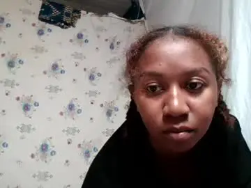 Zinaely39  live sex cam