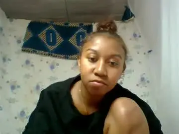 Zinaely39  live sex cam