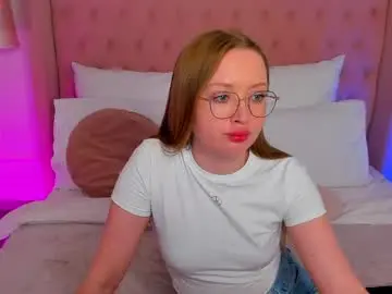 Chloesug  live sex cam