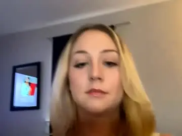 Kingandqueen13x  live sex cam