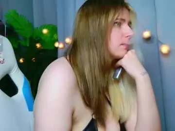 Kirashaw  live sex cam