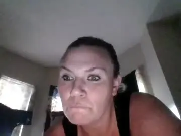 Thickpinup81  live sex cam