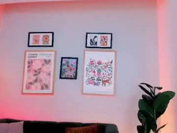 Tiffany_low  live sex cam
