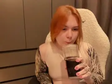 Alli_zi  live sex cam
