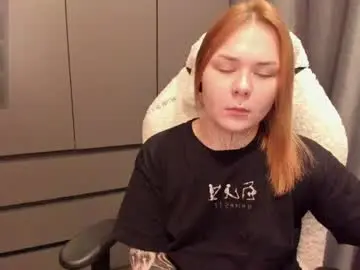 Alli_zi  live sex cam