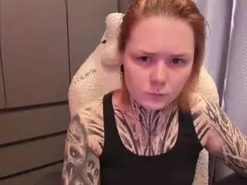 Alli_zi  live sex cam