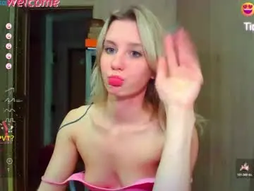 Caramel_pie_  live sex cam