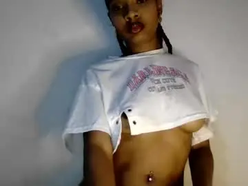 Chloeplaisir  live sex cam