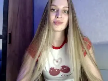 Femkedejager  live sex cam