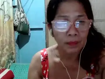 Hotbetty_45  live sex cam