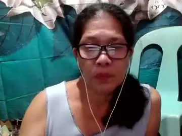 Hotbetty_45  live sex cam